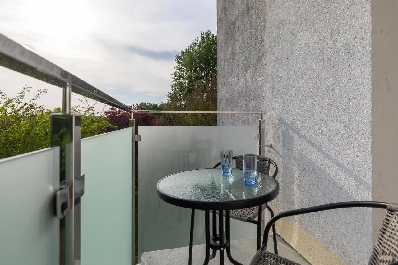Marynarzy Okretow Pogranicza Apartments By Noclegi Renters Kolberg